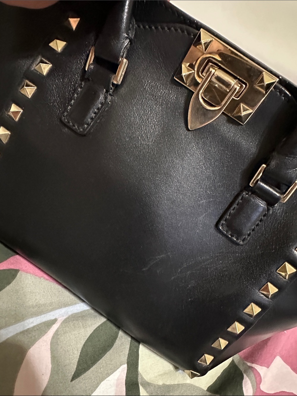 Valentino Garavani Black Studded Leather Shoulder/Crossbody Bag - Picture 11 of 16